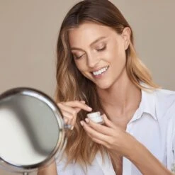 AHAVA Time To Revitalize -Brown Technies Magasin ahava time to revitalize creme raffermissante yeux anti rides 5