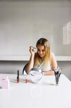 BEURER BS 49 -Brown Technies Magasin beurer bs 49 miroir de maquillage avec eclairage led 3