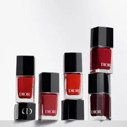 DIOR Dior Vernis -Brown Technies Magasin dior dior vernis vernis a ongles effet gel et couleur couture 2