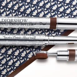 DIOR Diorshow Kabuki Brow Styler -Brown Technies Magasin dior diorshow kabuki brow styler crayon a sourcils texture creme waterproof structure et definition tenue 12h 4
