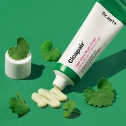 Dr. Jart+ Cicapair™ Tiger Grass Re.pair Cream -Brown Technies Magasin dr jart cicapair tiger grass re pair cream creme apaisante pour peaux sensibles sujettes aux rougeurs 1