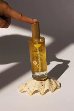 Embryolisse Beauty Oil -Brown Technies Magasin embryolisse beauty oil huile nourrissante et hydratante visage corps et cheveux 2