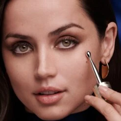 Estee Lauder Estée Lauder Advanced Night Repair Eye Concentrate Matrix Synchronized Recovery 14 Estee Lauder Estée Lauder Advanced Night Repair Eye Concentrate Matrix Synchronized Recovery -Brown Technies Magasin estee lauder advanced night repair eye concentrate matrix synchronized recovery creme hydratante yeux anti rides et anti cernes 3