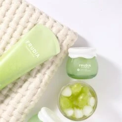 Frudia Green Grape -Brown Technies Magasin frudia green grape gel creme hydratant pour resserrer les pores 1