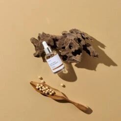 IUnik Black Snail -Brown Technies Magasin iunik black snail serum regenerant anti rides 2