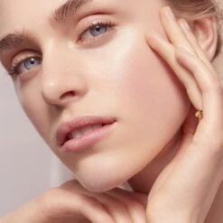 Lancaster 365 Skin Repair Dark Spot Corrector -Brown Technies Magasin lancaster 365 skin repair dark spot corrector serum illuminateur anti taches pigmentaires 1