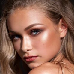 Luvia Cosmetics Prime Glow Vol. 1 -Brown Technies Magasin luvia cosmetics prime glow vol 1 palette denlumineurs 2