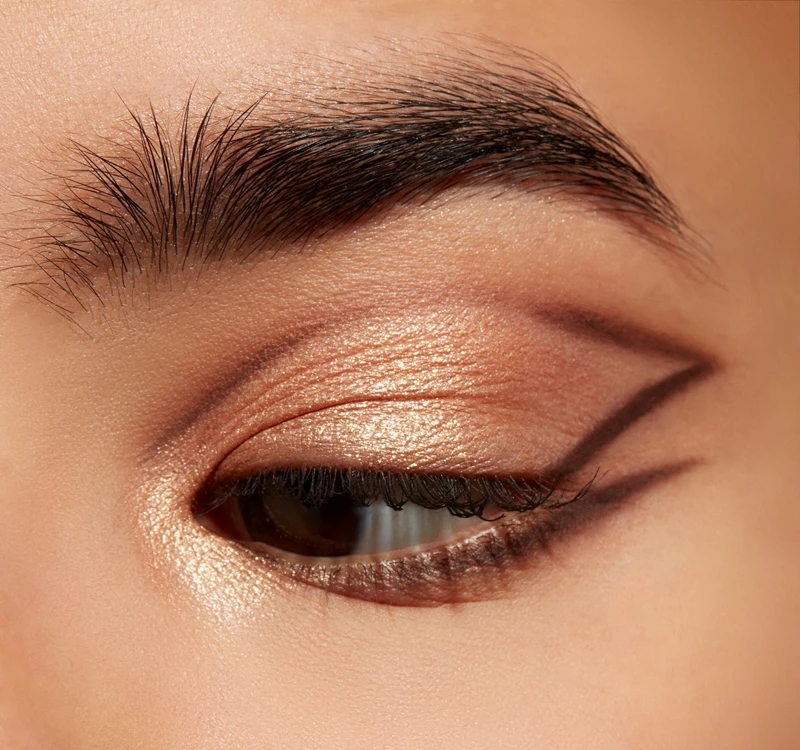 MAC Cosmetics Connect In Colour Eye Shadow Palette 12 Shades 8 MAC Cosmetics Connect In Colour Eye Shadow Palette 12 Shades – Image 6