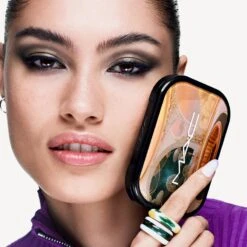 MAC Cosmetics Connect In Colour Eye Shadow Palette 6 Shades -Brown Technies Magasin mac cosmetics connect in colour eye shadow palette 6 shades palette de fards a paupieres 7