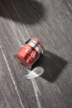 Rodial Dragon&apos;s Blood Sculpting Gel -Brown Technies Magasin rodial dragons blood sculpting gel gel remodelant effet regenerant 1