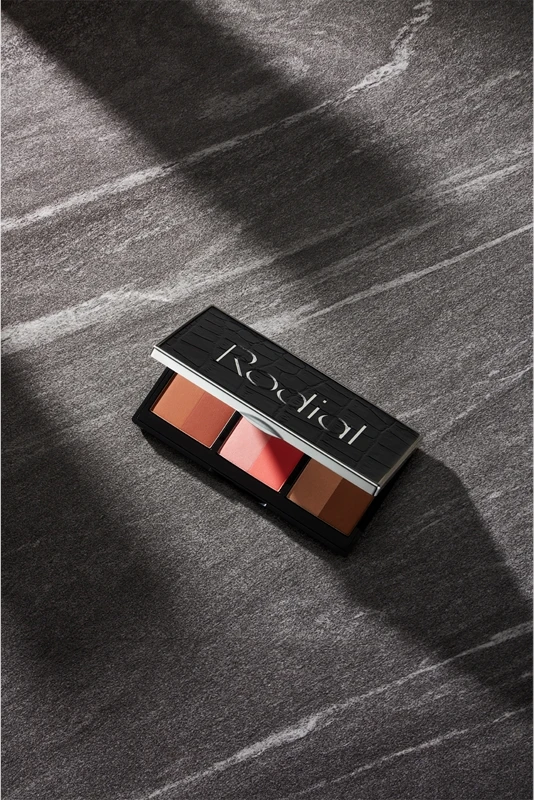 Rodial I Woke Up Like This Palette II 5 Rodial I Woke Up Like This Palette II – Image 3