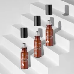 Talika Eye Calm Roll-on -Brown Technies Magasin talika eye calm roll on roll on yeux avec effets apaisants 1