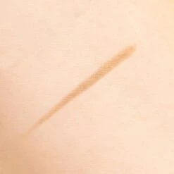 TheBalm Furrowcious!® Brow Pencil -Brown Technies Magasin thebalm furrowcious brow pencil crayon pour sourcils avec brosse 2