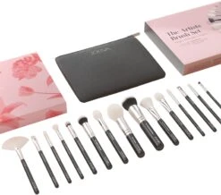 ZOEVA The Artists Brush Set -Brown Technies Magasin zoeva the artists brush set kit de pinceaux avec pochette 2